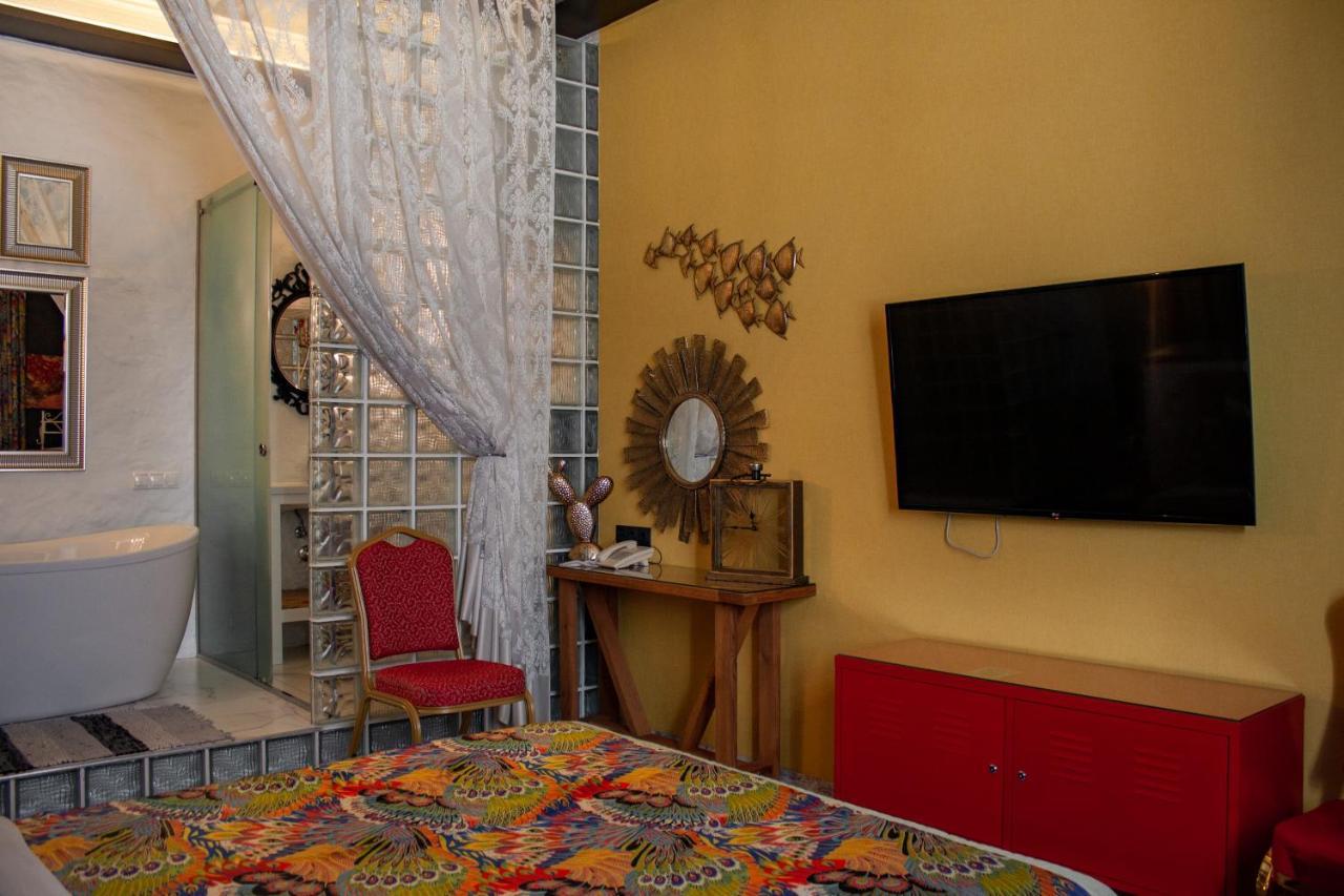 Manna Boutique Hotel (Adults Only) Kiew Exterior foto